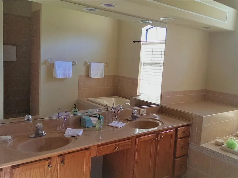 38 Linder Dr — Photo 12
