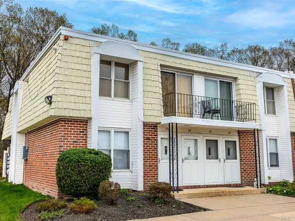53 Rocky Point Yaphank Road #13, Rocky Point, NY 11778