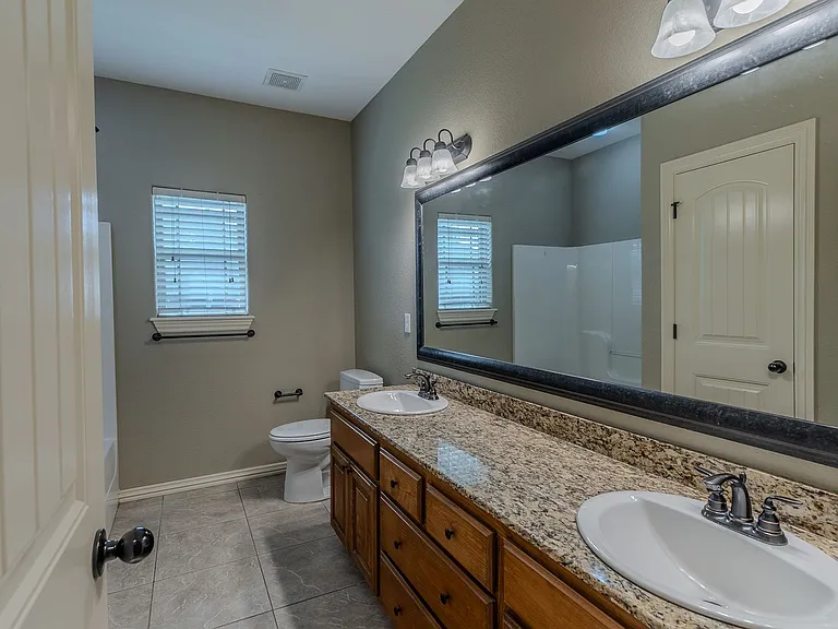 11049 Rausch Ct — Photo 24