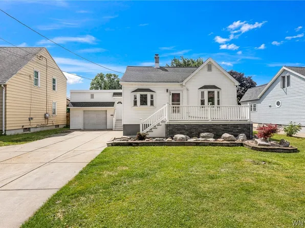 29 Lenox St, Buffalo, NY 14224