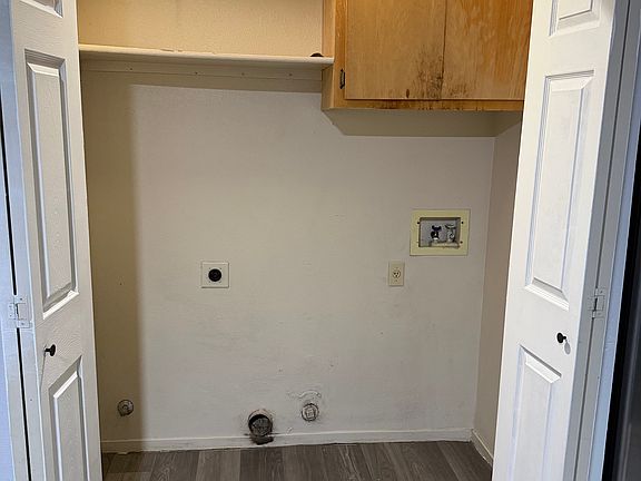 5th image of 1760 Merced Ave