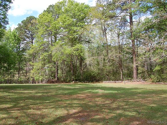 4th image of 16367 Bernard Stewart Rd