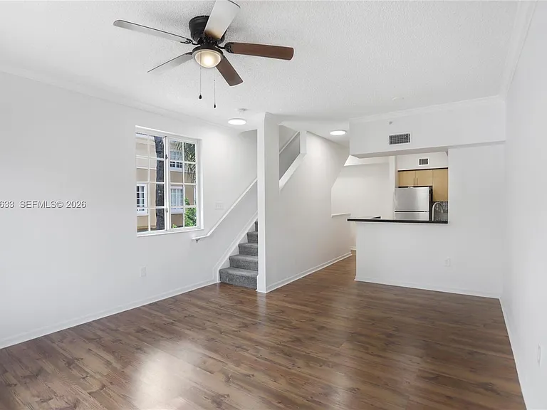2941 NE 185th St #1305 — Photo 11