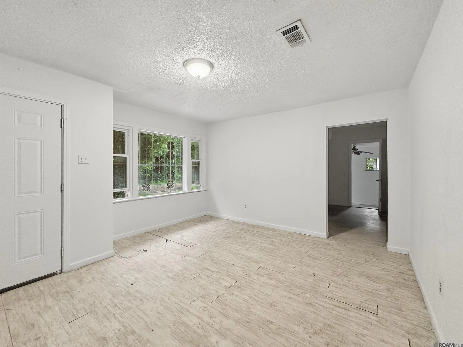 3 bed, 1723 sqft, $1,100 — Photo 3