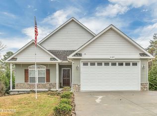 127 Cardin St, Etowah, TN 37331