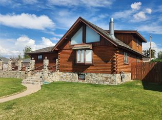 313 1st Ave SE, Cut Bank, MT 59427