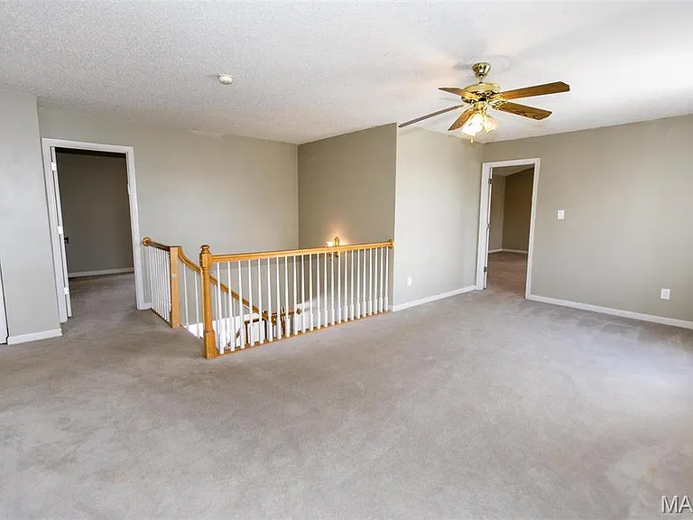 822 Emerald Place Dr — Photo 21