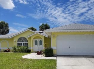 71 Mark Twain Ln, Rotonda West, FL 33947