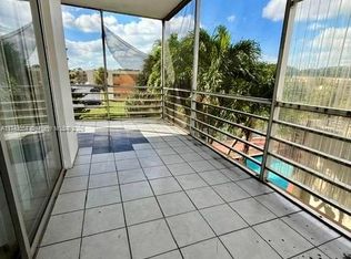 4040 NW 19th St #307, Lauderhill, FL 33313