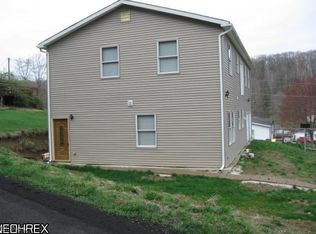 1233 Washington St, Sherrodsville, OH 44675