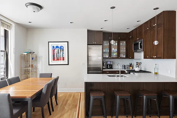 Sold by Oxford Property Group | media 4