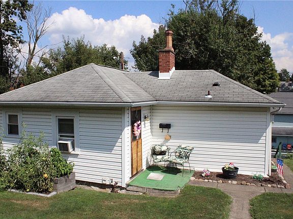 3rd image of 731 Mace St