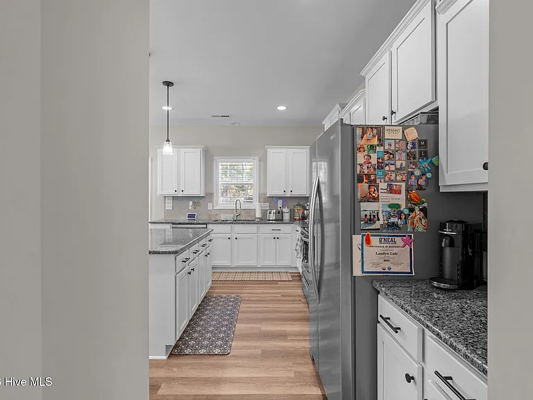 451 Gretchen Rd — Photo 12