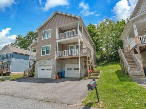 216 Stratford Lane #., Boone, NC 28607