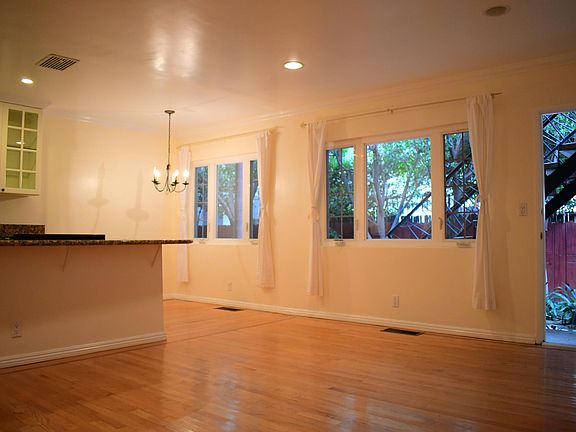 2nd image of 1837 Glendon Ave APT 3