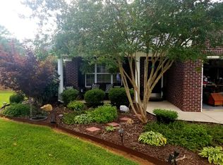 130 Honeycutt Rd, Hazel Green, AL 35750