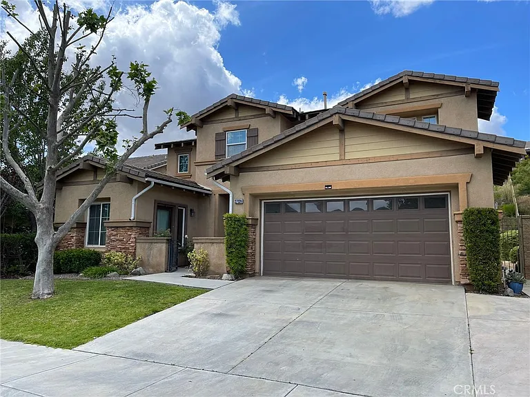 27139 Tube Rose St — Photo 1