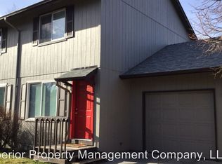 722 SE Centennial St APT 2, Bend, OR 97702