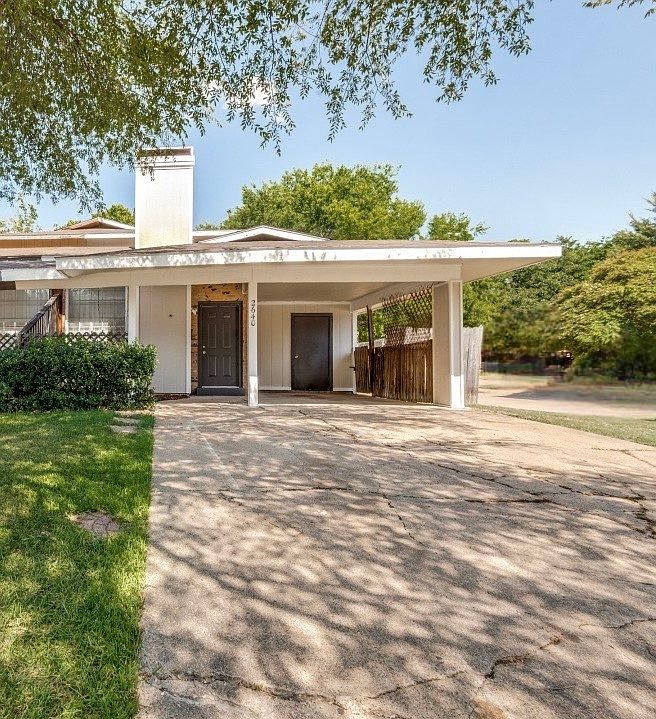 1st image of 2640 Santiago Cir