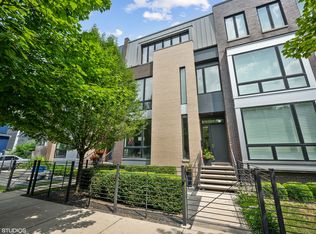 1544 W Montana St, Chicago, IL 60614