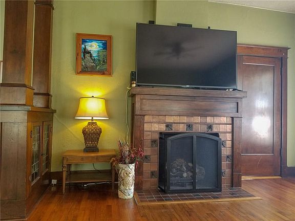 5th image of 803 Avenue E