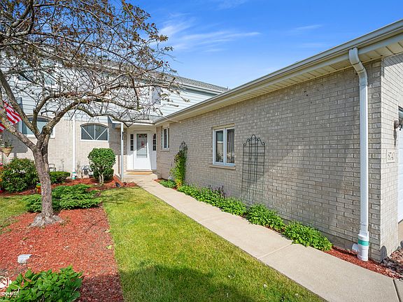 2nd image of 8740 Ballycastle Ln