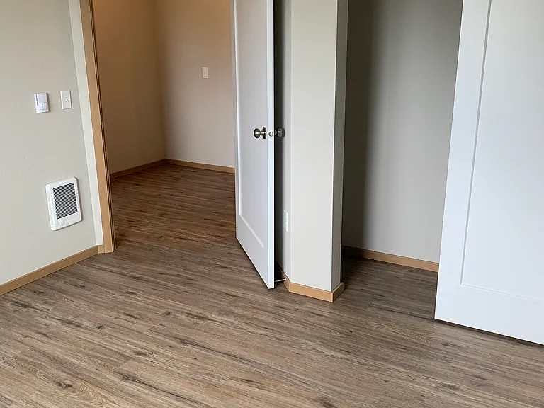 Whitney Lane Apartments — Photo 89