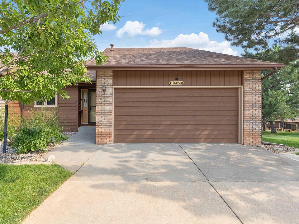 1st image of 4825 Mountain Springs Ct