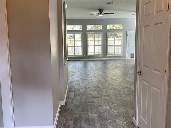 5th image of 18418 Sailfish Cove Dr