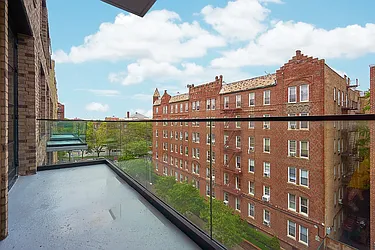 Rented by Living New York