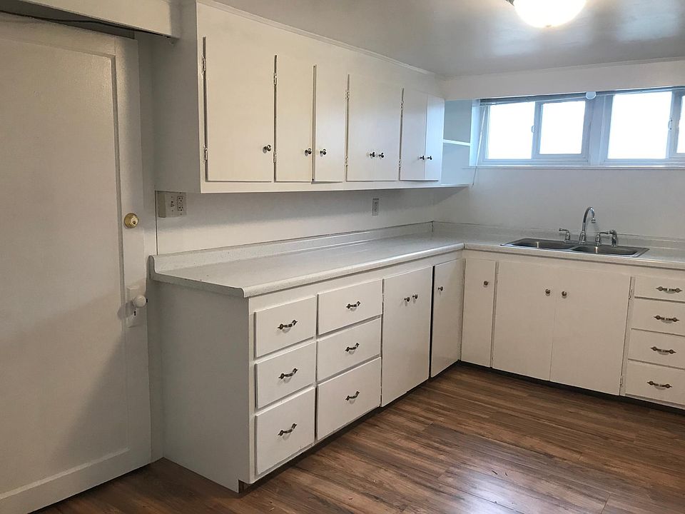 1st image of 2762 W 5400 S