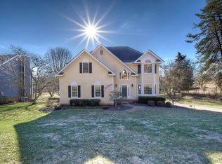 451 Pettyjohn Rd, Kingsport, TN 37664