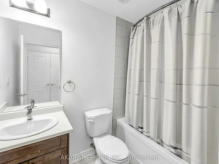 61 Soho St #68 — Photo 35