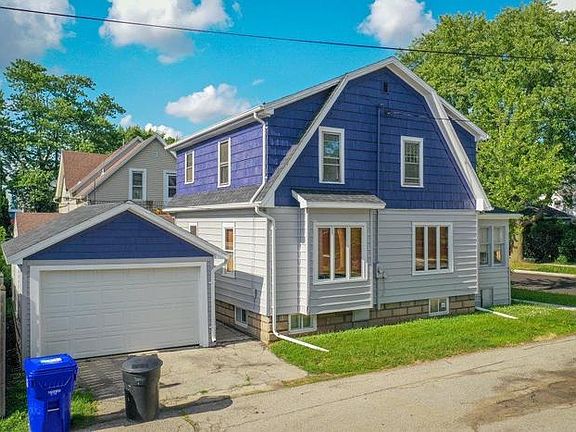 5th image of 209 S Summit St