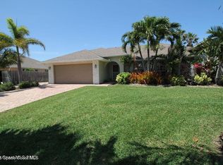 250 Atlantic Dr, Melbourne Beach, FL 32951