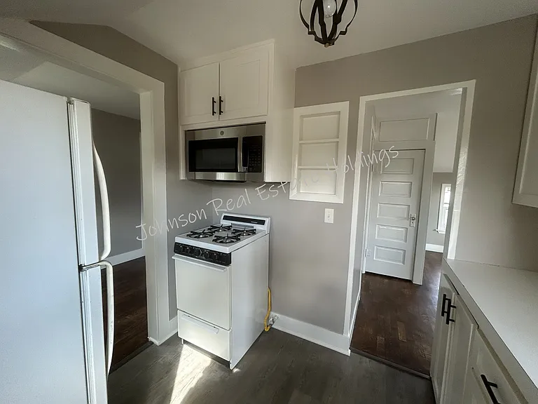 212 S Wyandotte Ave #1/2 — Photo 6