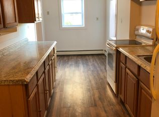 20 Consoli Dr, Marlboro, NY 12542