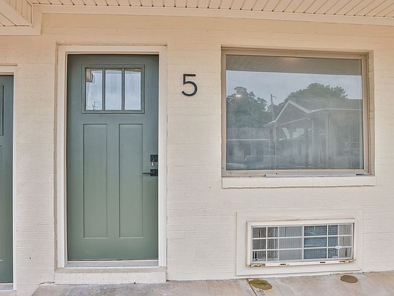 2nd image of 551 Elm St #5