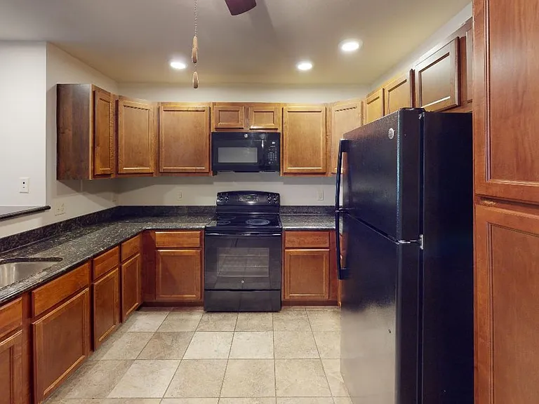 The Legends Apartments — Photo 93