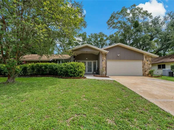 7 Fernery Ln, Safety Harbor, FL 34695