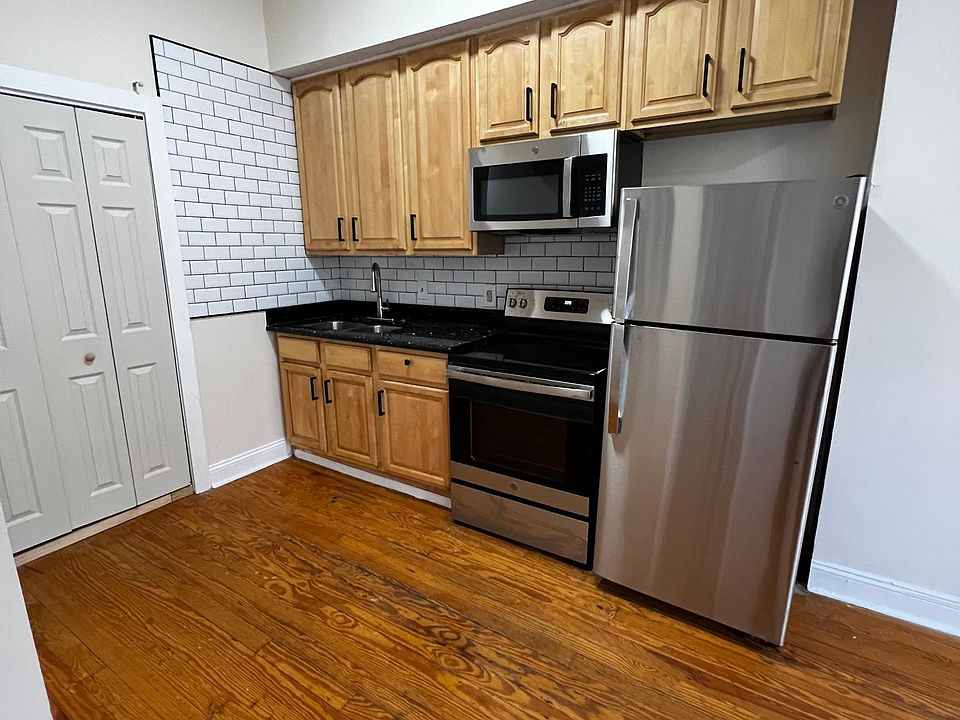 1st image of 2213 N 16th St Floor 2