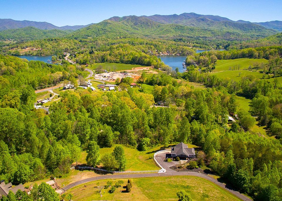 93 Eagles View Cir, Hayesville, NC 28904 | Zillow