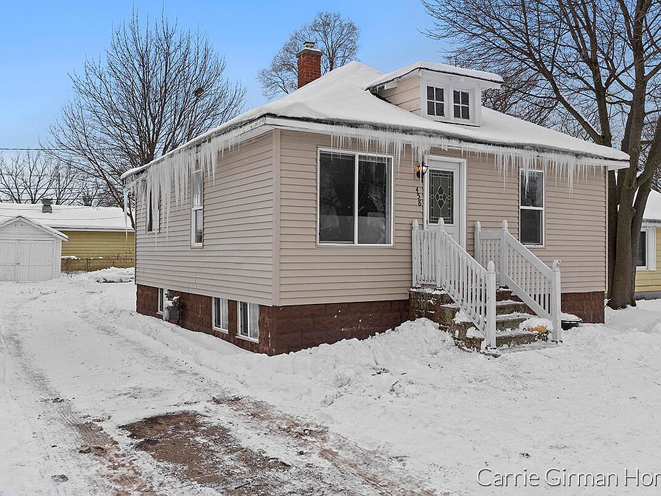 1st image of 458 W 21st St