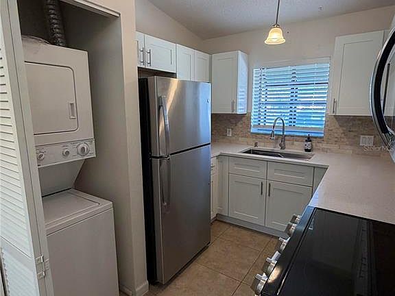 5th image of 2926 63rd St W