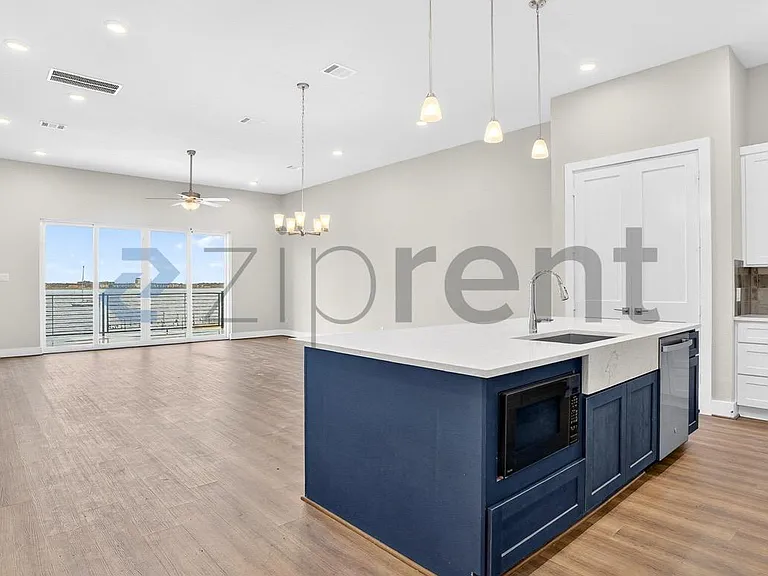 4413 Anthony Court Ln — Photo 22