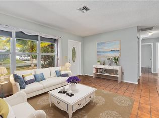 1335 24th Pl SW, Vero Beach, FL 32962