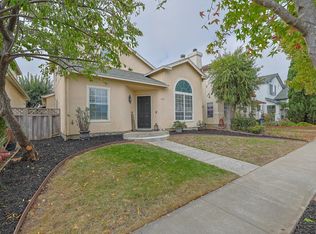 1637 Beacon Hill Dr, Salinas, CA 93906