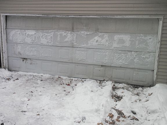2nd image of 2313 N Dodge Lake Ave