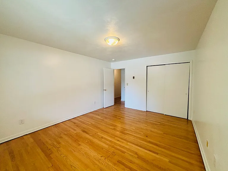 109 Northview Dr #4 — Photo 7