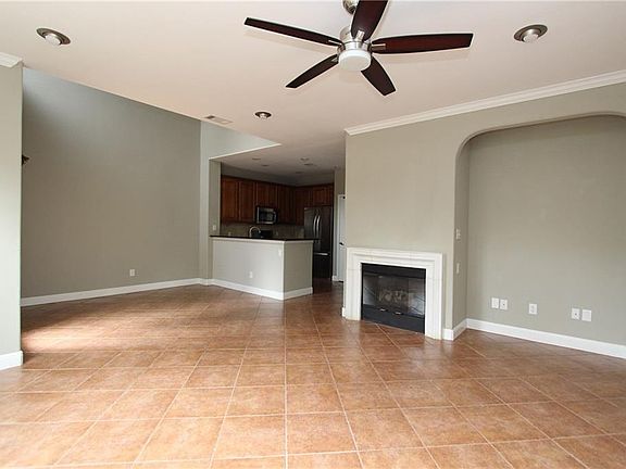 5th image of 1812 Jentsch Ct #B